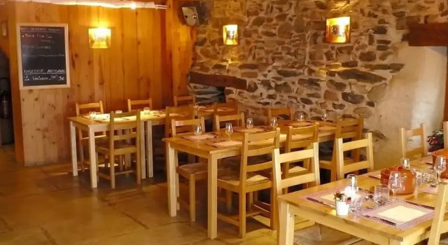 L'Auberge Aux Creux des Pierres, Prenota Hotel Hotel a Alvernia con parcheggio, Parcheggio