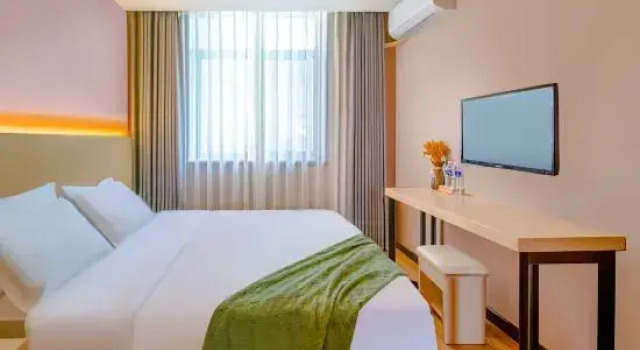 Tiange Express Hotel (Fuyang Wenfeng Park), Varaa Hotelli Edulliset hotellit kohteessa Fuyang