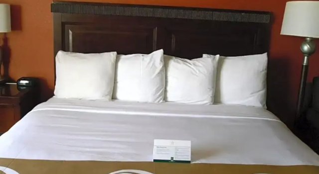 Двухместный номер Standard Okanogan Inn & Suites