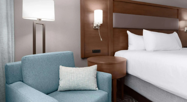 Четырёхместный номер Standard DoubleTree by Hilton Charleston Mount Pleasant