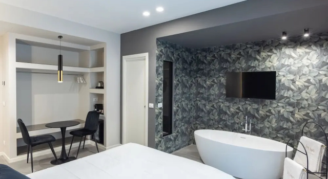 Двухместный номер Luxury с балконом и с видом на город Il Pumo - Apulian Rooms Bari Savoia