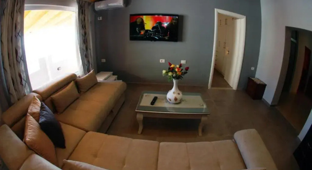 Apartment 3 Zimmer Hotel Vila Alvin & Apartments