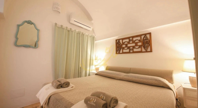TD Trulli Fico D'india w/ Pool Immersed in Nature, Varaa Lomakoti Hotellit Valle d'Itria pysäköinnillä, Pysäköinti