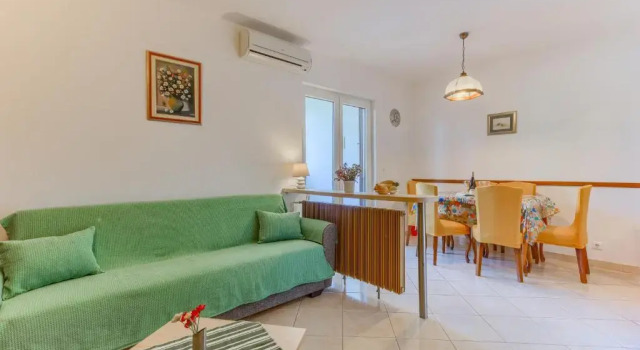Apartment Villa Iskra, Забронировать Апартаменты/квартира Слатине 
