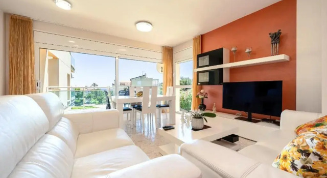 Hauzify I Apartament Cala Pepo