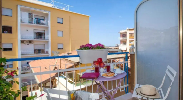 Viria B&B Sorrento, Забронировать Отель «постель и завтрак» Сорренто Побережье Сорренто
