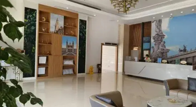 Vienna 3 Best Hotel (Shatian Baihua), Boek Hotel Hotels in Guangdong met parkeren, Parkeren