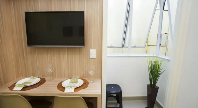 5 Minutes From Copacabana Beach Nsc1109, Забронировать Отель Отели штата Рио-де-Жанейро 3 звезды, 3*