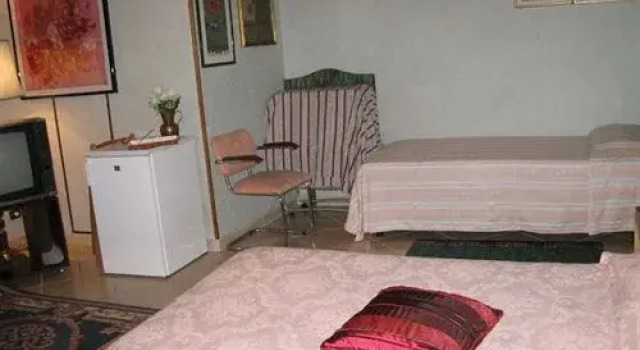 Villa Flaminia, Prenota Villa Hotel a Lazio con parcheggio, Parcheggio