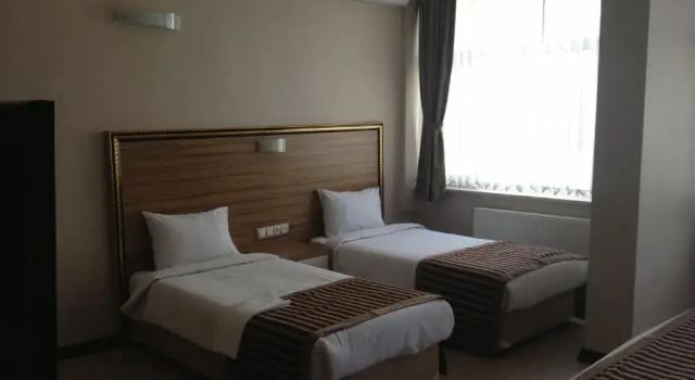 Трёхместный номер Standard Buyuk Hotel
