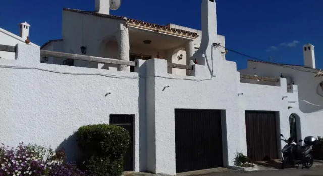 Naricha 1 Menyber, Varaa Hotelli Nerja Axarquía