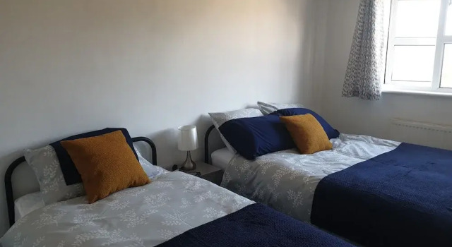 3 Bed House With Parking in Lighthorne Heath, Забронировать Апартаменты/квартира Апартаменты Уорикшир, Апартаменты/квартира