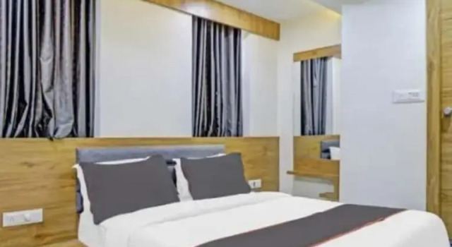 Номер Deluxe Hotel Sr