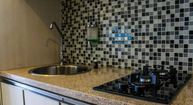 Fully Furnished Studio Apartment at Tamansari The Hive, Book Apartment Jakarta Jakarta Province