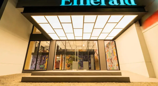 Emerald Hotel Residence