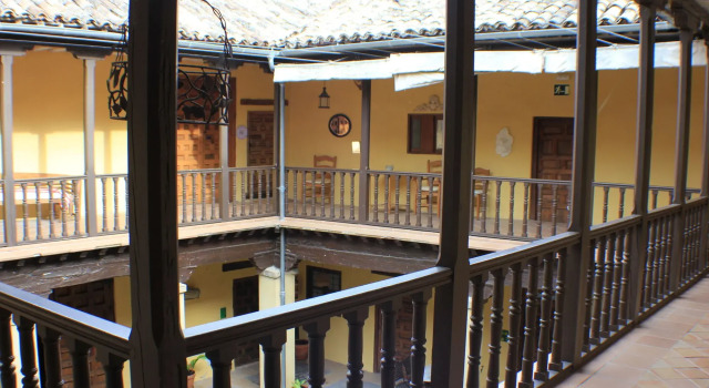 Casa Palacio Conde de Garcinarro, Забронировать Отель Уэте La Alcarria