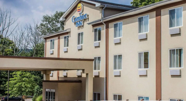 Номер Standard Comfort Inn Naugatuck-Shelton, CT