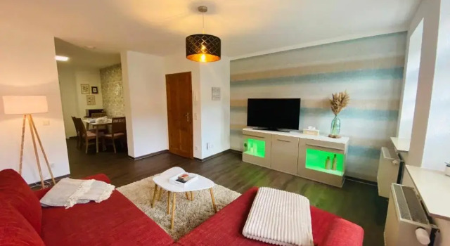 Апартаменты Fewo Heinrichser Markt - 2 Schlafzimmer mit Sauna und Terrasse