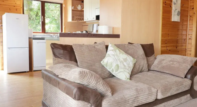 Mökki Oak Lodge