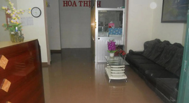 Hoa Thinh Hotel, Забронировать Отель Отели Tan Phu District с бассейном, Бассейн
