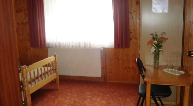 Rooms Ivan, Book Hotel Hoteller i Karlovac county med parkering, Parkering