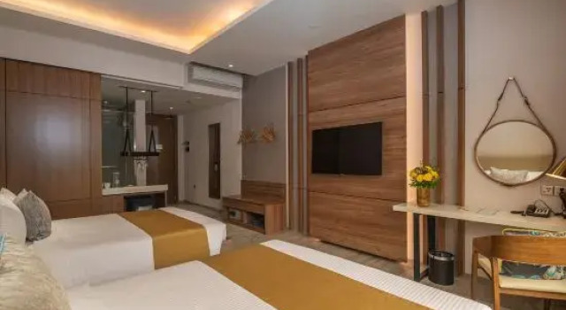 Номер Deluxe с видом на воду Nouveau Resort