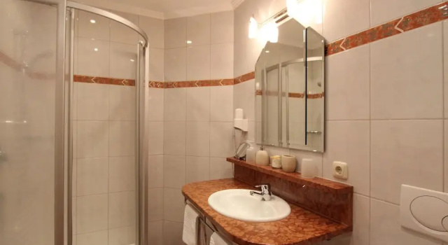 Апартаменты Modern Apartment in Fieberbrunn With Terrace