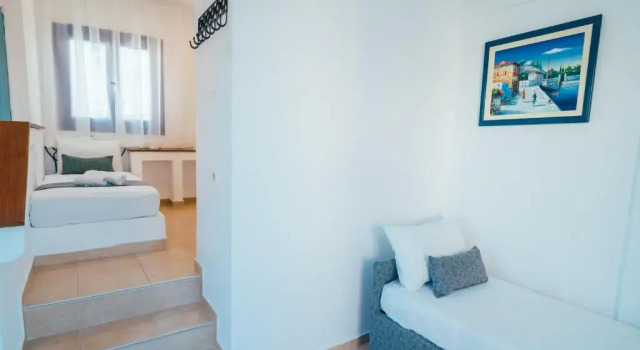 Трёхместный номер Standard с видом на бассейн Papadakis Villas Apartments - Hersonisoss