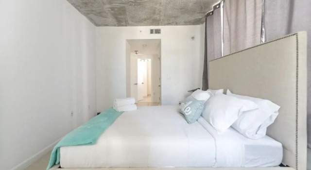 Miami World Rental - Midtown 820