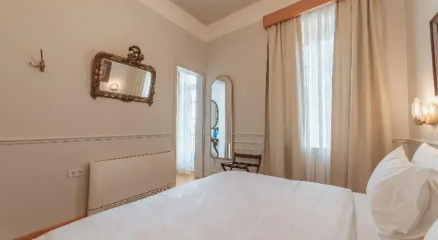 Двухместный номер Standard с балконом и с видом на сад Karargah Urla