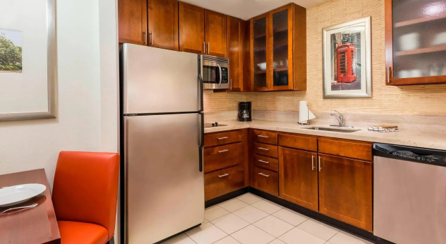 Двухместный люкс c 1 комнатой Residence Inn Savannah Downtown Historic District