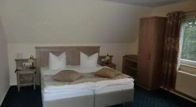 Hotel Alte Straßenmeisterei, Book Hotel Eutin Holstein Switzerland
