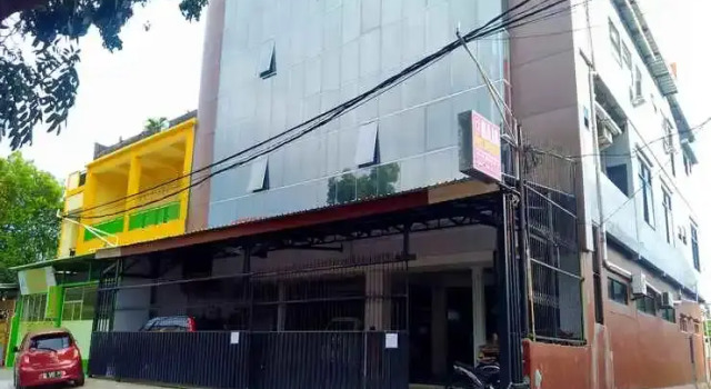 Oyo 3526 Raja Residence, Prenota Hotel Makassar 