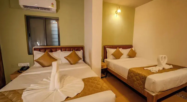 Номер Standard Atithyaa Hotel