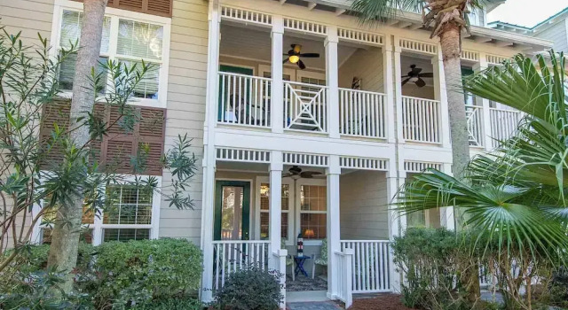 The Village #611 by Southern Vacation Rentals, Rezerwuj Apartament Hotele w Emerald Coast z parkingiem, Parking