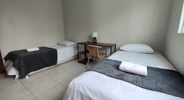 Belo Apto A 2 Min Da Praia Dos Ingleses Cab0204