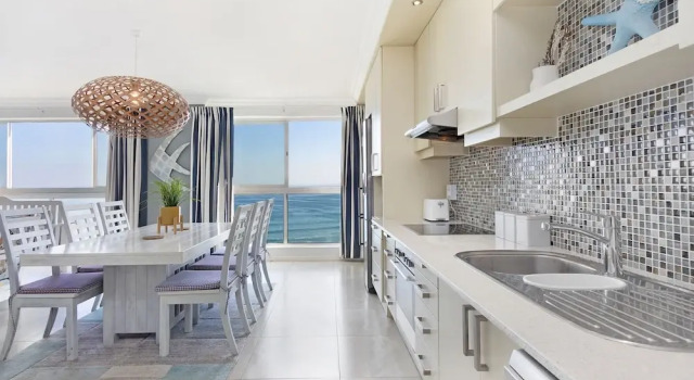 Апартаменты Blouberg Heights 1601 by HostAgents