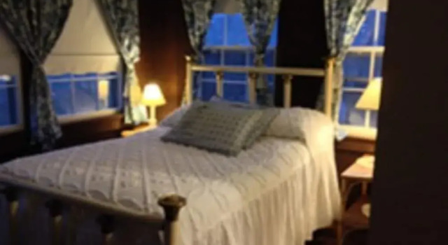 Black Mountain Inn, Забронировать Гостевой дом Блэк-Маунтин Северная Каролина