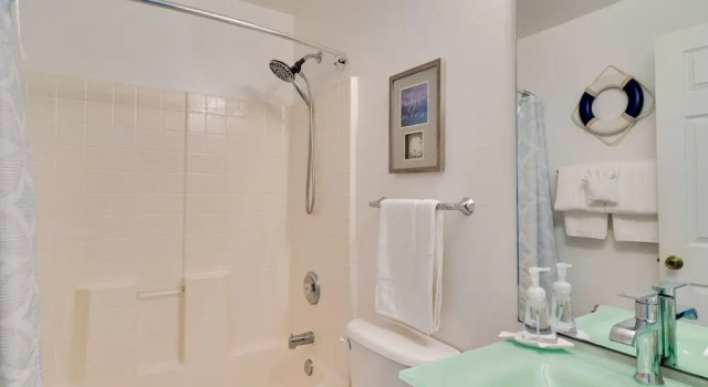 Коттедж с 3 комнатами Canal-front Cape Coral Home Rental: Pool, Lanai!