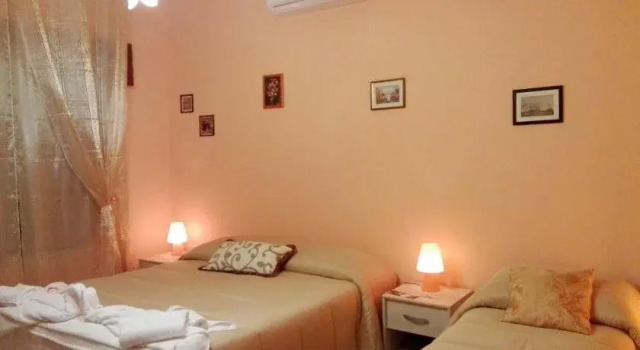Casa Holiday Sea Etna Di Enza, Book Hotel Hotels in Sicily with Parking, Parking