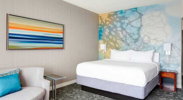 Courtyard by Marriott Scottsdale Old Town, Забронировать Отель Отели Скотсдейл с бассейном, рядом с HavenHealth of Scottsdale, Бассейн