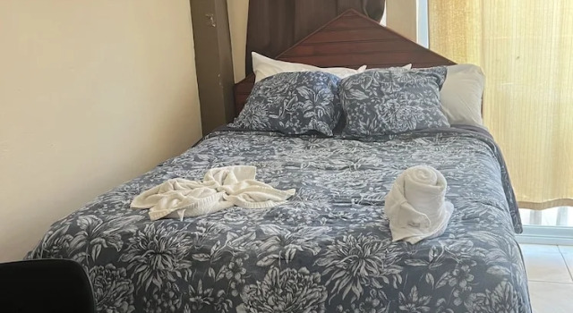 Одноместный номер Economy с балконом La Delphina B&B Bar and Grill Hotel
