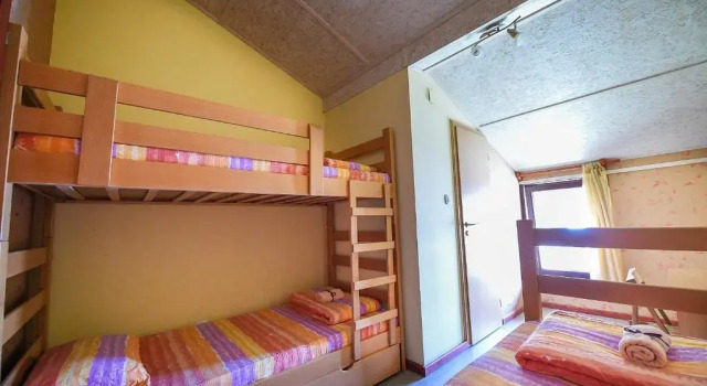 Номер Classic San Art Floating Hostel & Apartments