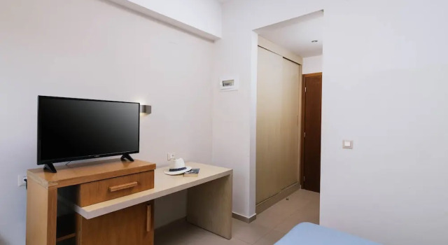 Двухместный номер Standard с балконом Matala Bay Hotel