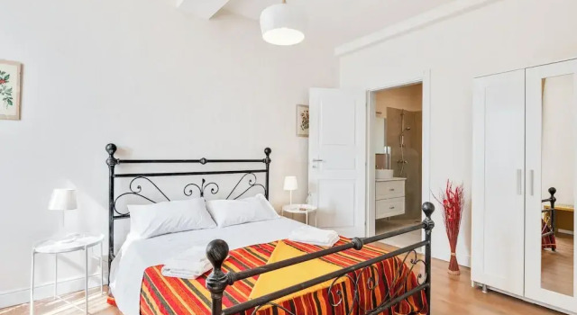 Апартаменты Comfort AriediParma - Rooms&apartments