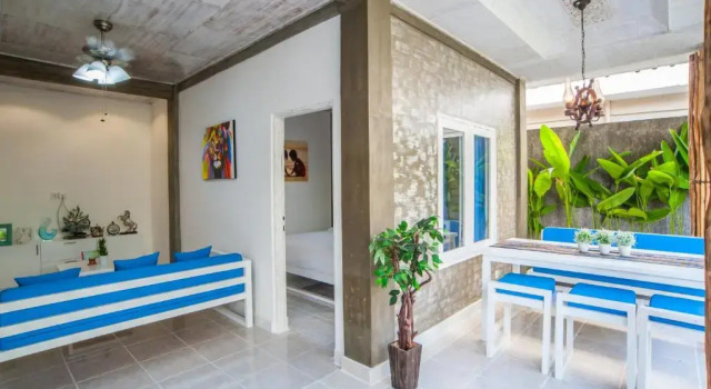 Ryuji Villa in Seminyak, Rezervovat Vila Chaty v Bali, Chalupa
