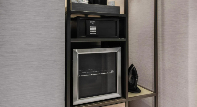 Четырёхместный номер Standard AC Hotel by Marriott Charlotte City Center