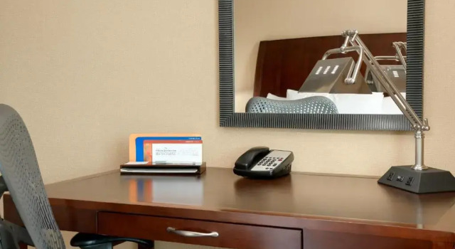 Номер Standard Hilton Garden Inn Fontana