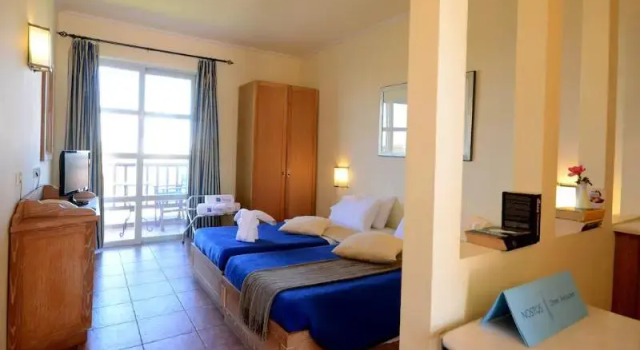 Номер Standard с балконом Aegean Houses