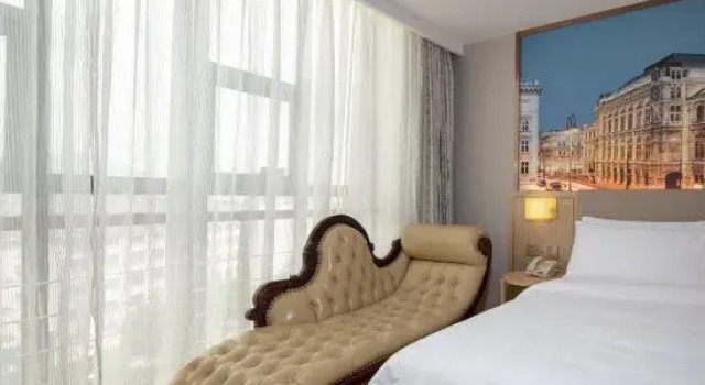 Люкс Business Vienna Classic Hotel (Hengdian Film and Television City Dream Valley)